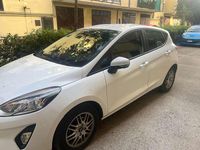 Usata Ford Fiesta Titanium 86 CV (63 kW) 2019 Bianco Utilitaria