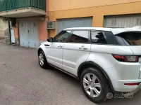Usata Land Rover Range Rover evoque 2017 Bianco SUV