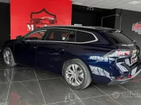 Usata Peugeot 508 Allure 131 CV (96 kW) 2021 Bluazzurro Station wagon