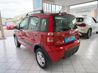 Usata Fiat Panda 4x4 69 CV (50 kW) 2007 Rosso Utilitaria