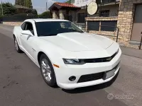 Usata Chevrolet Camaro 328 CV (241 kW) 2015 Bianco Coupé