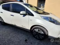 Usata Nissan Leaf 80 kW (109 CV) 2013 Bianco Utilitaria