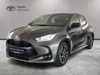 Usata Toyota Yaris Hybrid Lounge 92 CV (67 kW) 2022 Grigio SUV