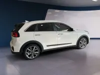 Usata Kia Niro 141 CV (103 kW) 2022 Bianco SUV