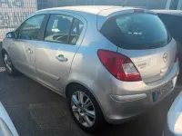 Usata Opel Corsa 80 CV (58 kW) 2007 Argento Utilitaria