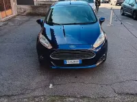 Usado Ford Fiesta Titanium 75 HP (55 kW) 2016 Azul Sedan