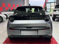 Nuova Lancia Ypsilon 101 CV (74 kW) 2025 Grigio Utilitaria