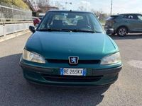 Usata Peugeot 106 60 CV (44 kW) 1999 Verde Utilitaria