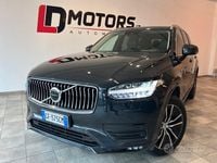 Usata Volvo XC90 Momentum 235 CV (172 kW) 2021 Grigio SUV