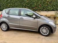 Usata Mercedes A180 Edition 108 CV (79 kW) 2010 Grigio Berlina