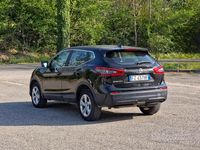 Gebraucht Nissan Qashqai Tekna 116 PS (85 kW) 2019 Schwarz SUV