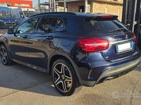 Usata Mercedes GLA200 Premium 136 CV (100 kW) 2018 Blu SUV