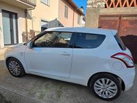 Usata Suzuki Swift 75 CV (55 kW) 2013 Bianco Utilitaria