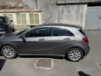 Usata Mercedes 180 109 CV (80 kW) 2015 Grigio Berlina