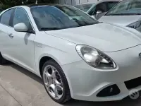 Usata Alfa Romeo Giulietta Distinctive 170 CV (125 kW) 2010 Bianco Utilitaria