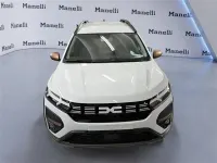 Usata Dacia Jogger Expression 100 CV (73 kW) 2024 Bianco Monovolume