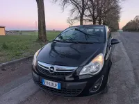 Usata Opel Corsa Color Edition 87 CV (63 kW) 2011 Utilitaria
