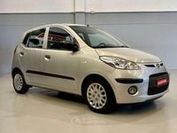 Usata Hyundai i10 Style 65 CV (47 kW) 2010 Argento Utilitaria
