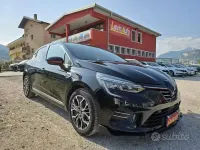 Usado Renault Clio V Intens 90 CV (66 kW) 2022 Negro Berlina