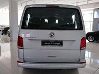Usata VW Caravelle Comfortline 150 CV (110 kW) 2023 Argento Monovolume