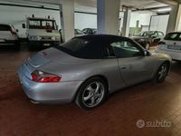 Usata Porsche 911 345 CV (253 kW) 2000 Grigio Cabrio