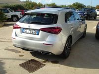 Usata Mercedes A180 Advanced Plus 116 CV (85 kW) 2023 Grigio argento met. Berlina