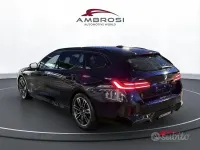 Nuova BMW 540 Comfort Edition 303 CV (222 kW) 2026 Tanzanite blue metallizzato Station wagon