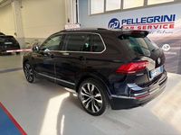 Usata VW Tiguan R-line Plus 150 CV (110 kW) 2018 Nero SUV