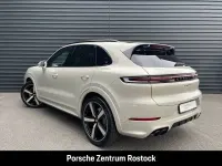 Usata Porsche Cayenne Turbo E-Hybrid 475 CV (349 kW) 2025 Beige SUV