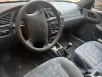 Usata Chevrolet Lanos 86 CV (63 kW) 2001 Grigio Berlina