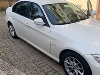 Usata BMW 316 116 CV (85 kW) 2011 Bianco Berlina