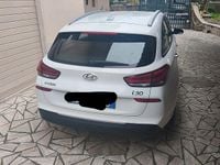 Usata Hyundai i30 110 CV (80 kW) 2018 Bianco Station wagon