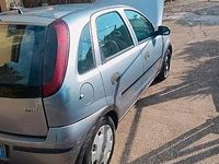 Usata Opel Corsa 69 CV (50 kW) 2004 Grigio Utilitaria