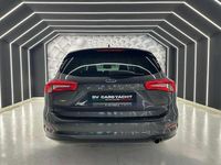 Usata Ford Focus ST-Line 120 CV (88 kW) 2021 Grigio Station wagon