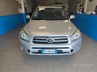 Usata Toyota RAV4 Luxury 177 CV (130 kW) 2008 Grigio SUV