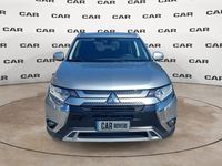 Usata Mitsubishi Outlander Instyle 150 CV (110 kW) 2021 Argento SUV