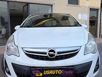 Usata Opel Corsa 75 CV (55 kW) 2012 Bianco Utilitaria