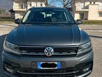 Usata VW Tiguan R-line 150 CV (110 kW) 2019 Grigio SUV