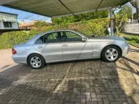 Usata Mercedes E220 150 CV (110 kW) 2004 Argento Berlina