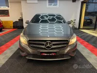 Usata Mercedes A180 109 CV (80 kW) 2013 Grigio Berlina