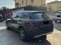 Usata Mercedes GLC300e Business 211 CV (155 kW) 2020 Grigio SUV