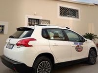 Usata Peugeot 2008 82 CV (60 kW) 2015 Bianco SUV