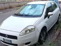 Usata Fiat Grande Punto Active 77 CV (56 kW) 2007 Bianco Utilitaria