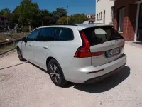 Usata Volvo V60 Business Edition 150 CV (110 kW) 2020 Bianco Station wagon