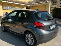 Usata Peugeot 208 Access 82 CV (60 kW) 2016 Grigio Utilitaria