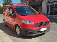 Usata Ford Transit 76 CV (55 kW) 2016 Rosso Furgone