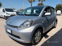 Usata Daihatsu Sirion 87 CV (63 kW) 2007 Grigio Utilitaria