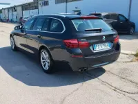 Usata BMW 520 Luxury Line 184 CV (135 kW) 2015 Grigio Station wagon