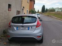 Usata Ford Fiesta 82 CV (60 kW) 2012 Berlina