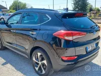 Usata Hyundai Tucson Xpossible 141 CV (103 kW) 2016 Nero SUV